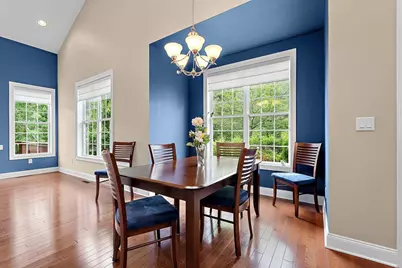 1 Avebury #31, Marlborough, MA 01752 - Photo 8