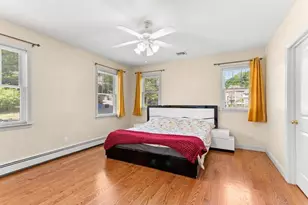 296 College Farm Rd, Waltham, MA 02451 - Photo 20