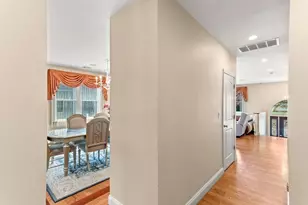 296 College Farm Rd, Waltham, MA 02451 - Photo 16