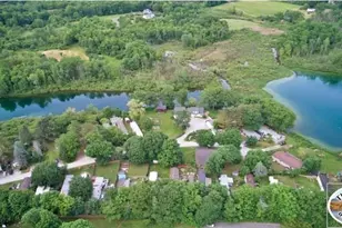 40 Albany Rd, West Stockbridge, MA 01266 - Photo 4
