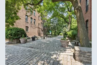 27 Charter Street #3, Boston, MA 02113 - Photo 10
