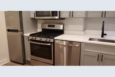 27 Charter Street #3, Boston, MA 02113 - Photo 4