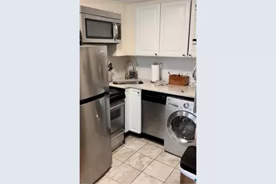 220 Newbury #8, Boston, MA 02116 - Photo 2