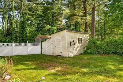 26 Oriole Street, New Bedford, MA 02745 - Photo 22