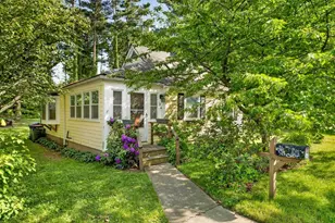 26 Oriole St, New Bedford, MA 02745 - Photo 1