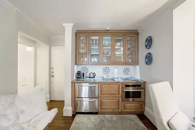 9 Willow #22, Boston, MA 02108 - Photo 6
