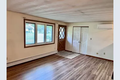 3 Merrill Dr, Framingham, MA 01701 - Photo 2