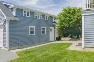 55 Gregory St, Marblehead, MA 01945 - Photo 24