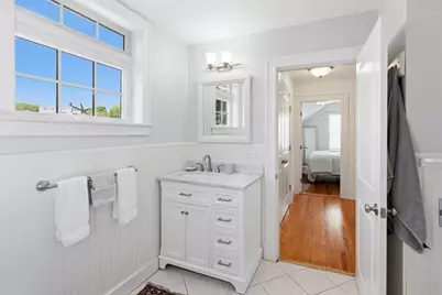55 Gregory St, Marblehead, MA 01945 - Photo 12
