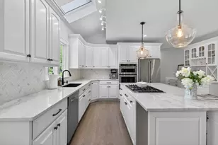 2 Watkins Ln, Southborough, MA 01772 - Photo 8