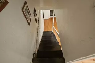 774 E 5th St, Boston, MA 02127 - Photo 10
