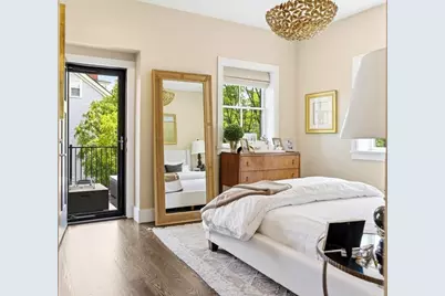 8 Monument Square #3, Boston, MA 02129 - Photo 8