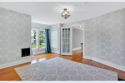 102 Miller St, Ludlow, MA 01056 - Photo 32