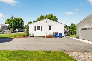 131 Spring St, Fairhaven, MA 02719 - Photo 34