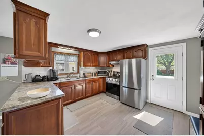 131 Spring Street, Fairhaven, MA 02719 - Photo 4
