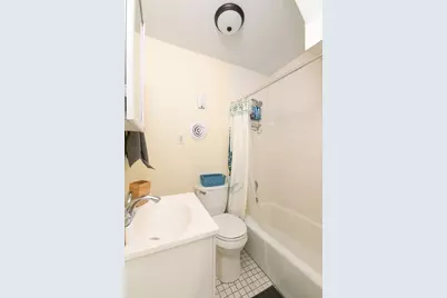 12 Kilby St #1L, Somerville, MA 02143 - Photo 8