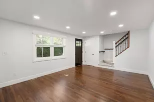 164 B E Central St, Natick, MA 01760 - Photo 2