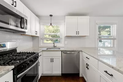164 B East Central St #B, Natick, MA 01760 - Photo 6