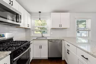 164 B E Central St, Natick, MA 01760 - Photo 6