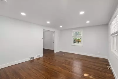 164 B East Central St #B, Natick, MA 01760 - Photo 4