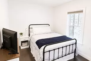 728 E Broadway, Boston, MA 02127 - Photo 6