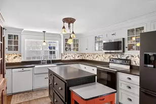 205 Grand Ave, Falmouth, MA 02540 - Photo 18