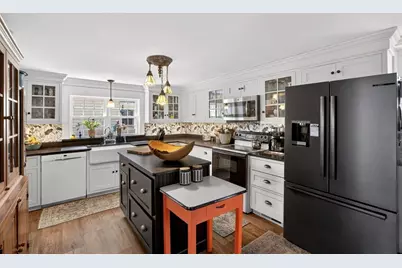 205 Grand Ave, Falmouth, MA 02540 - Photo 20