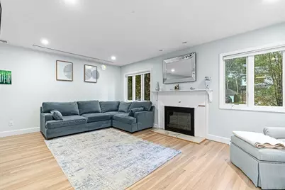 44 Rowena Rd, Newton, MA 02459 - Photo 4
