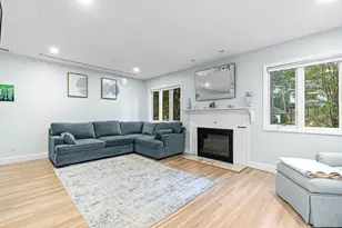44 Rowena Rd, Newton, MA 02459 - Photo 4
