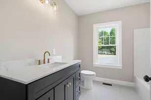 765 Massachusetts Ave, Lunenburg, MA 01462 - Photo 20