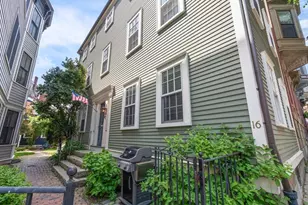 16 Cordis St, Boston, MA 02129 - Photo 30