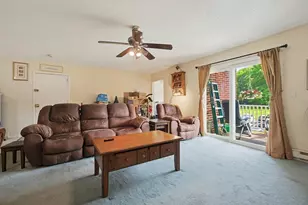 10 Dailey St, Attleboro, MA 02703 - Photo 8