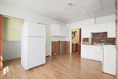 1359 Purchase St, New Bedford, MA 02740 - Photo 10