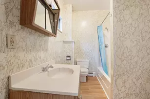 1359 Purchase St, New Bedford, MA 02740 - Photo 14