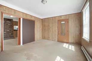 1359 Purchase St, New Bedford, MA 02740 - Photo 4
