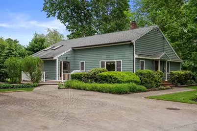 18 Ivy Rd, Littleton, MA 01460 - Photo 2