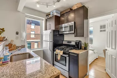 35 North Margin St #4, Boston, MA 02113 - Photo 1
