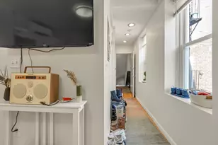 35 N Margin St, Boston, MA 02113 - Photo 4