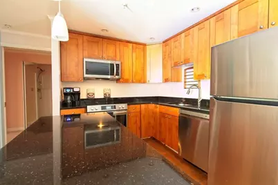 11 Church St #101, Salem, MA 01970 - Photo 4