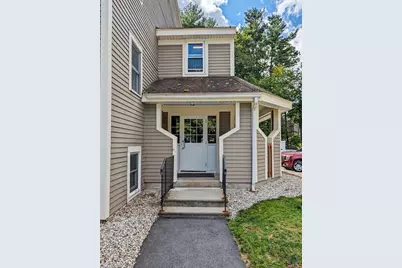182 Heritage Dr #182, Northbridge, MA 01588 - Photo 2