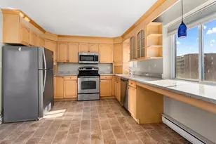 47 Mystic St, Arlington, MA 02474 - Photo 4
