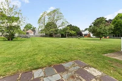 29 Harbor St, Danvers, MA 01923 - Photo 32