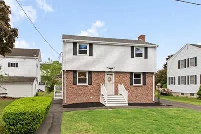 29 Harbor St, Danvers, MA 01923 - Photo 2