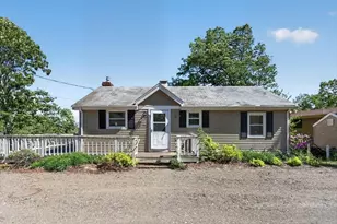 207 Sandy Beach Rd, Plymouth, MA 02360 - Photo 4