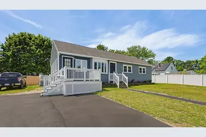 6 Almond Dr, Randolph, MA 02368 - Photo 2