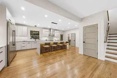 95 Grandview Rd, Arlington, MA 02476 - Photo 6