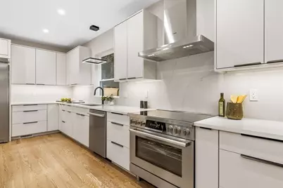 95 Grandview Rd, Arlington, MA 02476 - Photo 10