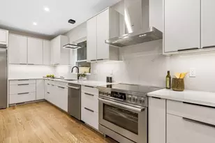95 Grandview Rd, Arlington, MA 02476 - Photo 10