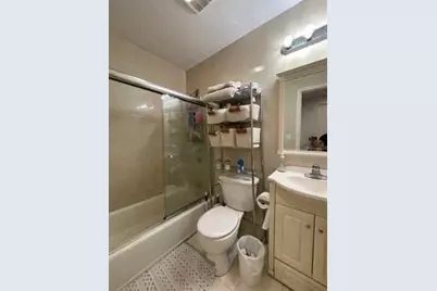 191 Winthrop Rd #2, Brookline, MA 02445 - Photo 10