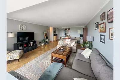 6 Whittier Pl #8R, Boston, MA 02114 - Photo 6
